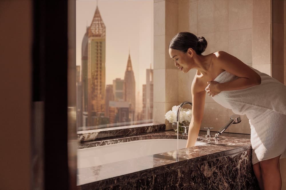 Jumeirah Emirates Towers Dubai — 27
