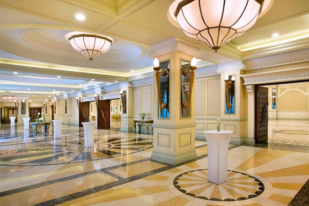 Al Habtoor Grand Resort, Autograph Collection® — 11