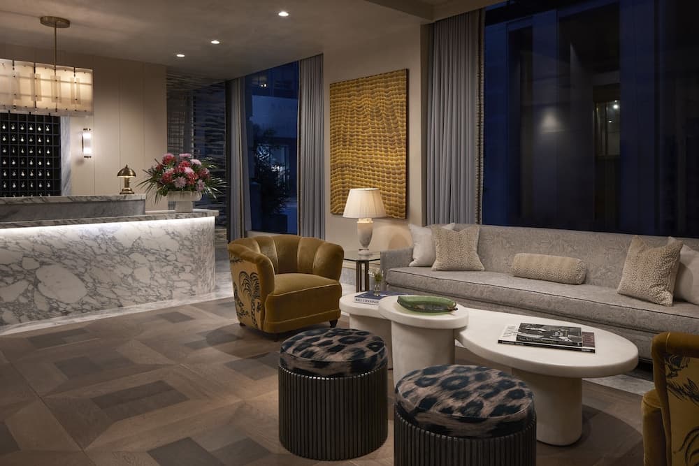 The Wall Street Hotel — 4