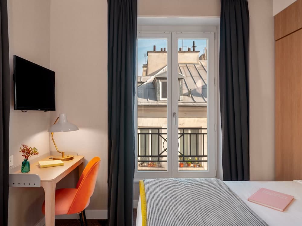Hotel Le Mareuil — 17