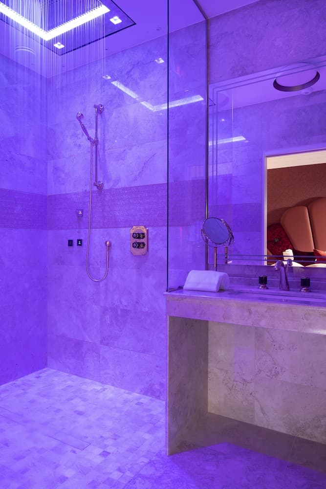 Paris j'Adore Hotel & Spa — 11