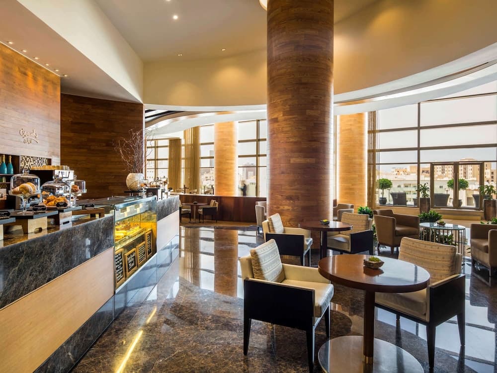 Swissotel Living Al Ghurair — 21