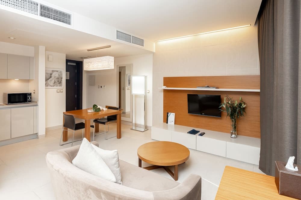 Radisson Blu Residence, Dubai Marina — 2
