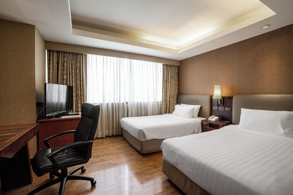 Residences Rembrandt Bangkok — 5