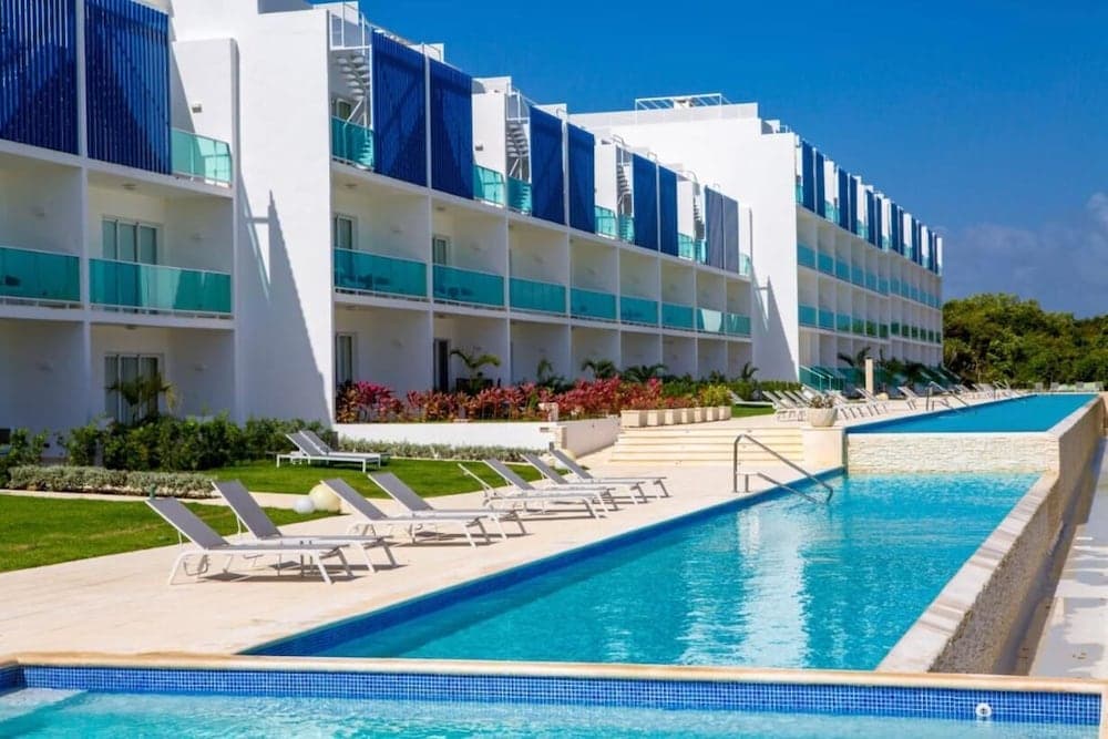 Cana Rock Condominios — 17