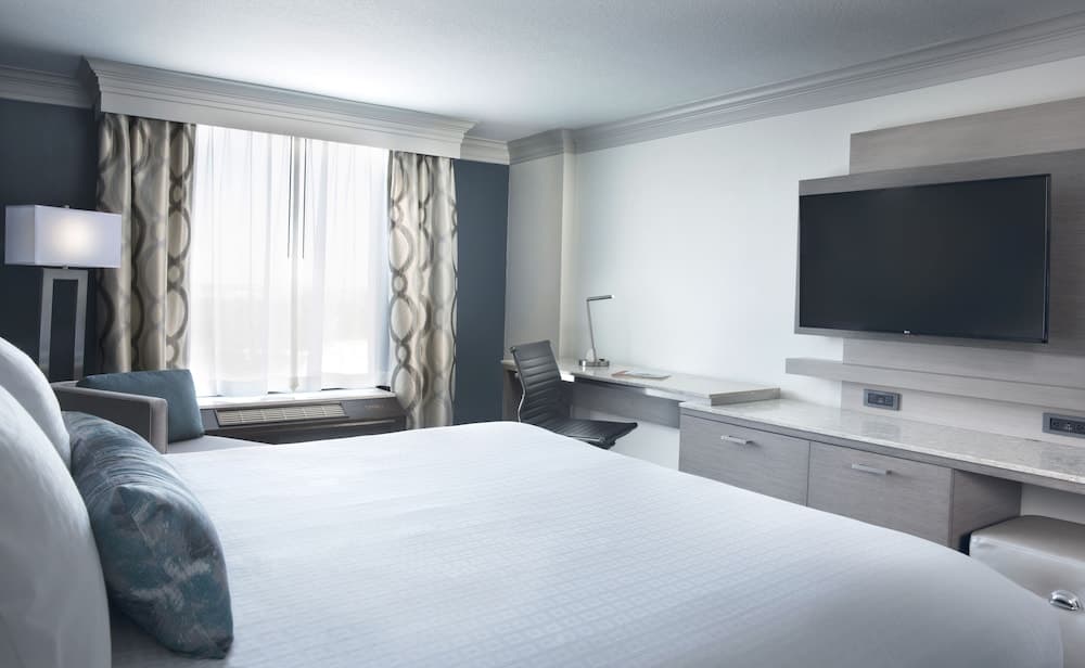 Rosen Centre Hotel — 3