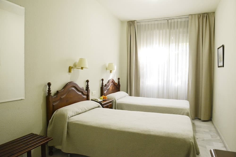 San Pablo Sevilla — 1