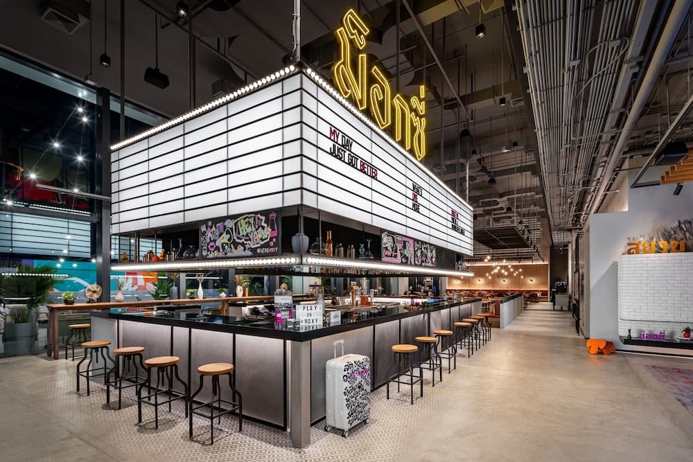 Moxy Bangkok Ratchaprasong — 11