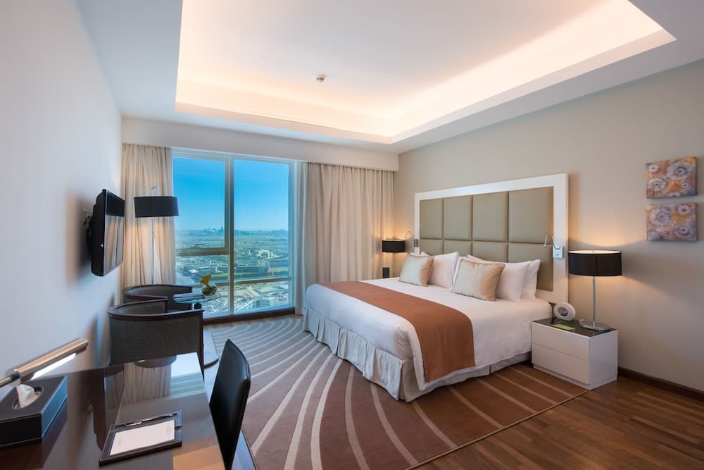 La Suite Dubai Hotel & Apartments — 7