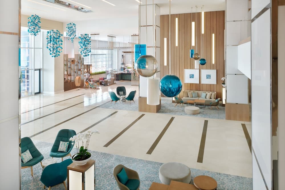 Holiday Inn &amp; Suites Dubai Festival City, un hotel IHG — 7