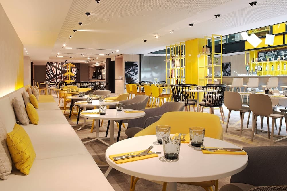 Courtyard by Marriott Paris Gare de Lyon — 4