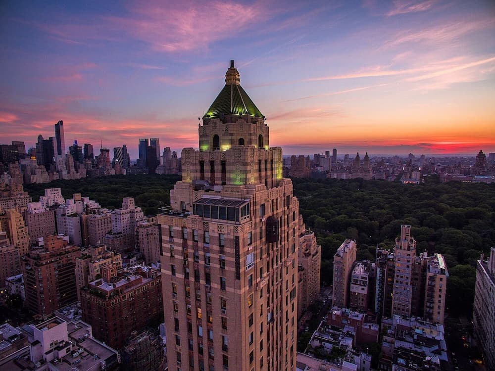 El Carlyle, un hotel de palisandro — 1