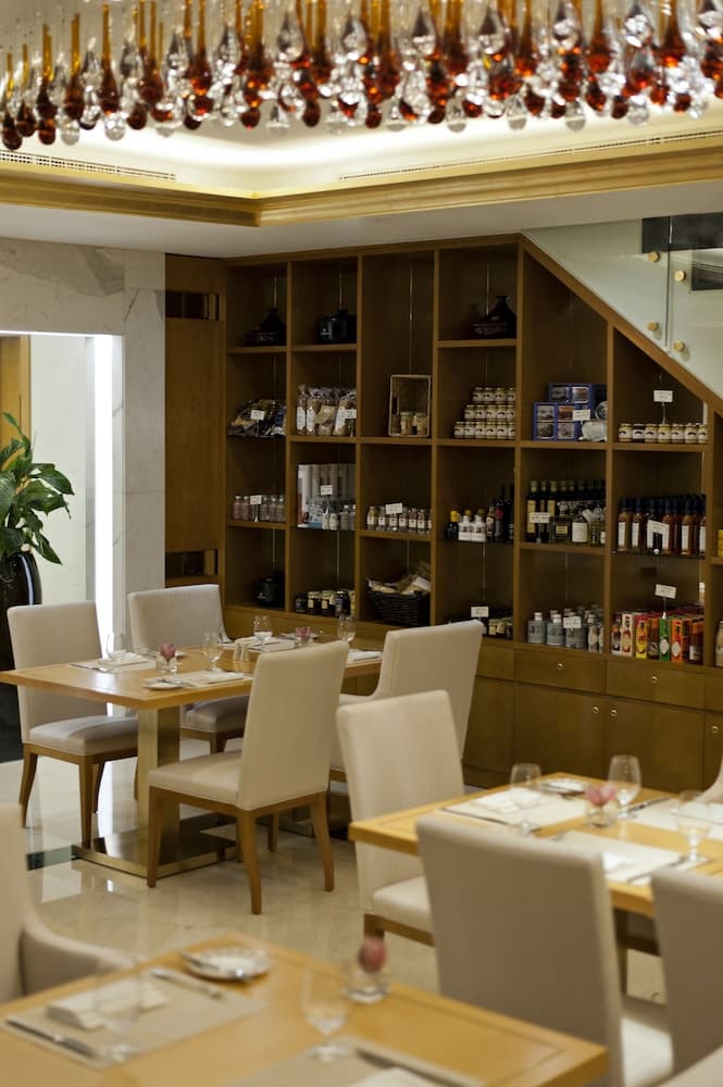 DAMAC Maison Mall Street — 28