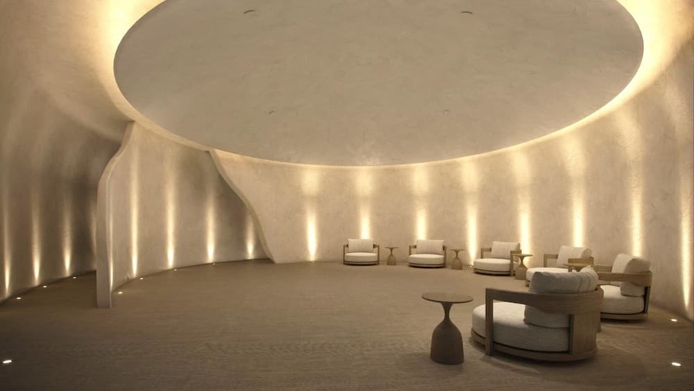 Dusit Thani Bangkok — 10