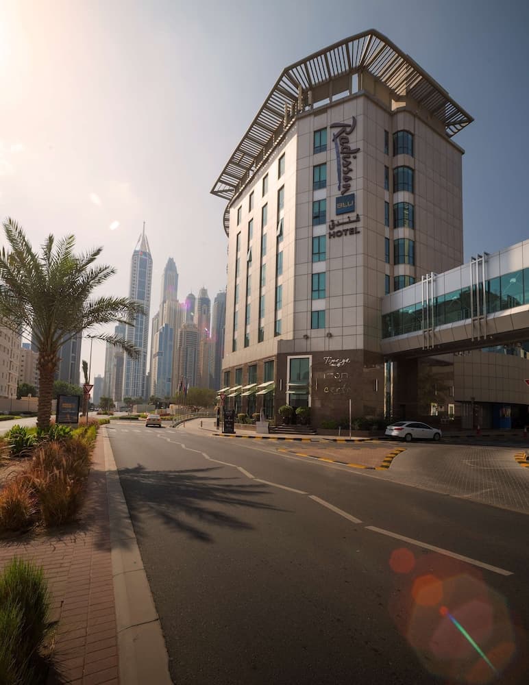 Radisson Blu Hotel, Dubai Media City — 2