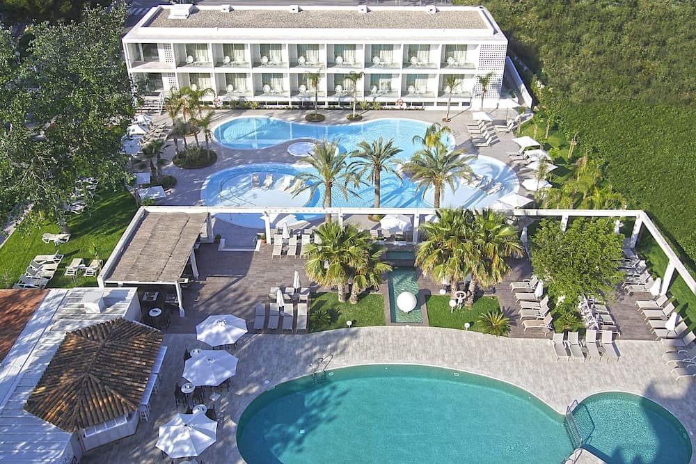 BG Hotel Caballero — 1