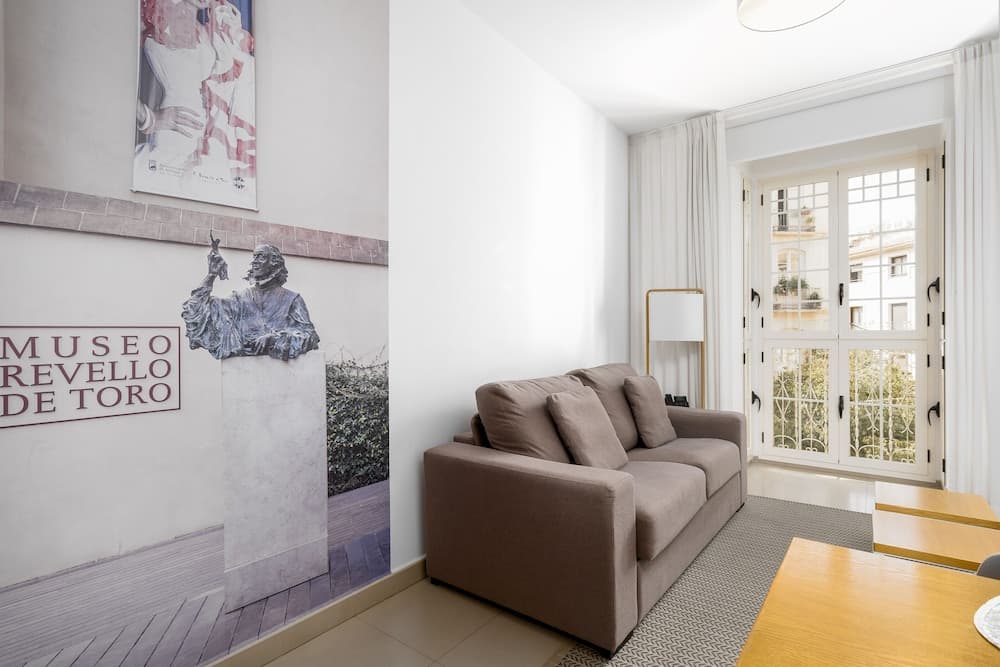 Suites del Pintor Appartamenti — 9