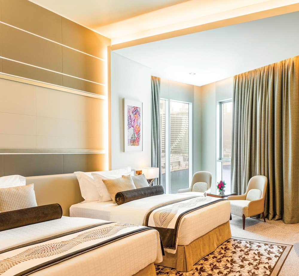 Hotel Renaissance Business Bay, Dubai — 14