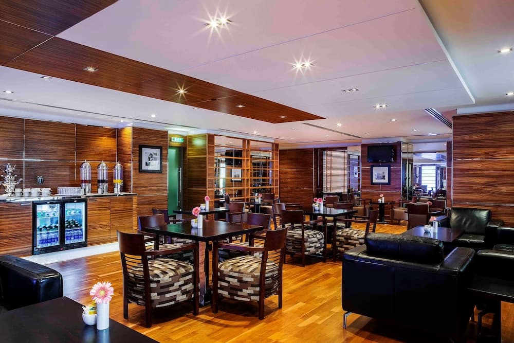 Hilton Dubai Il Cammino — 27