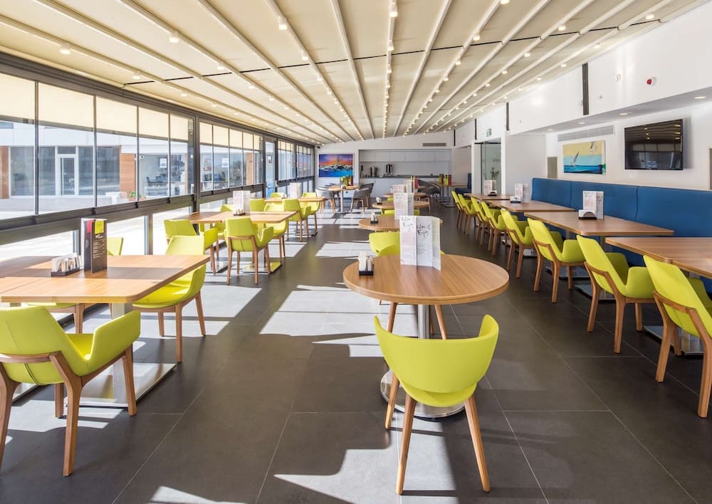 Hampton by Hilton Istanbul Kurtkoy — 24