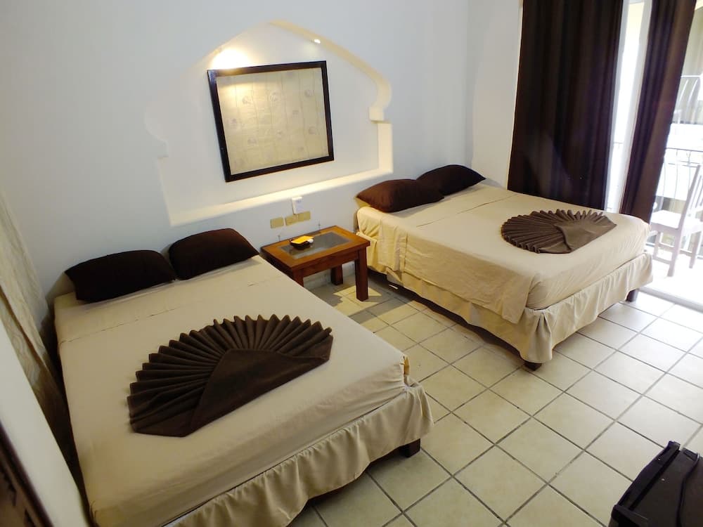 Sahara Hotel — 3