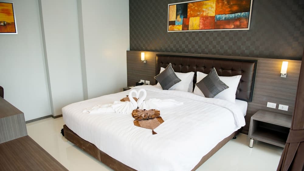 Picnic Hotel Bangkok — 7
