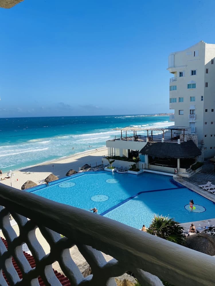Bsea Cancun Plaza Hotel — 23