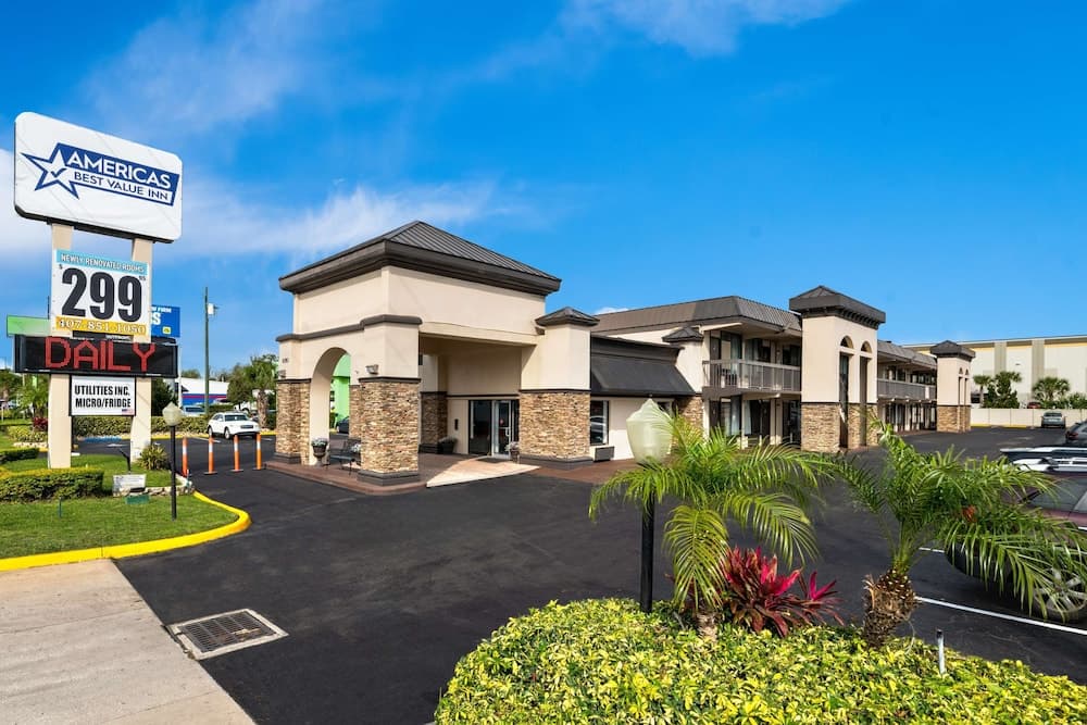 Americas Best Value Inn Orlando — 1