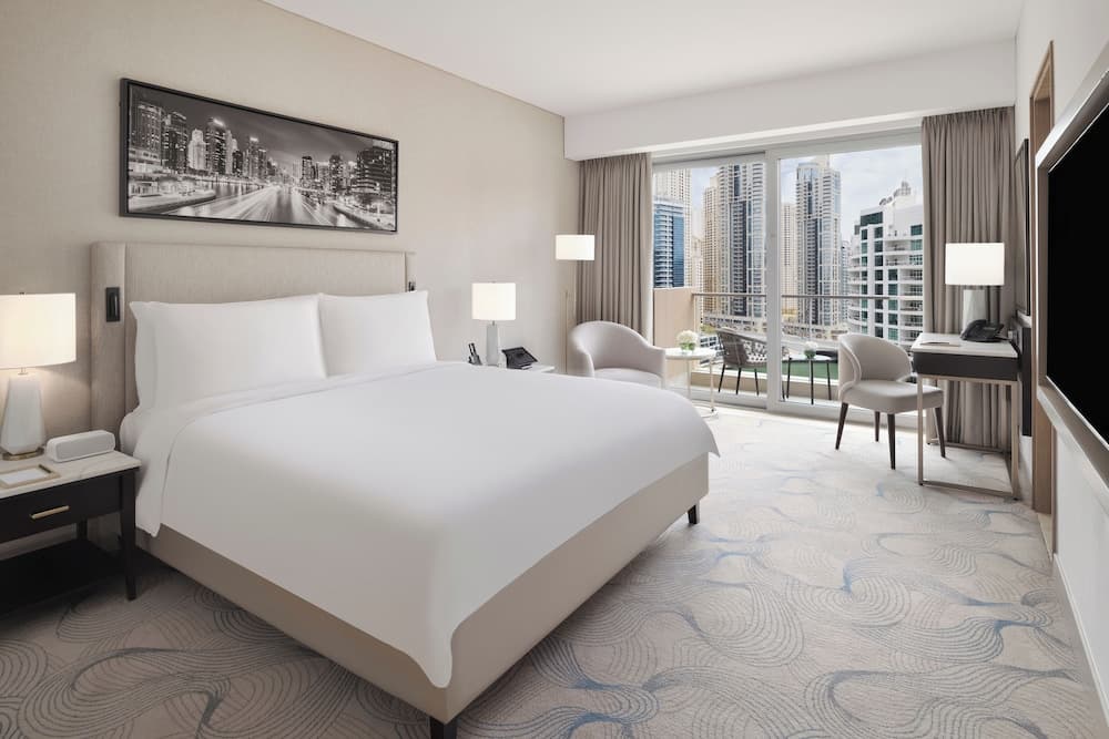 JW Marriott Hotel Marina — 5