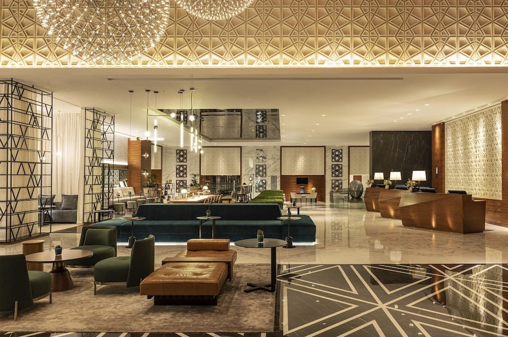 Sheraton Grand Hotel, Dubai — 14