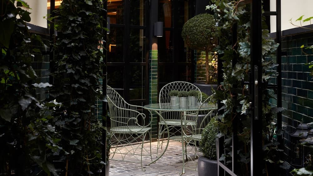 Monsieur George Hotel & Spa – Champs Elysées — 2