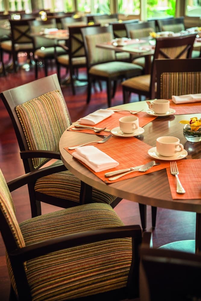 Swissôtel Al Murooj Dubái — 11