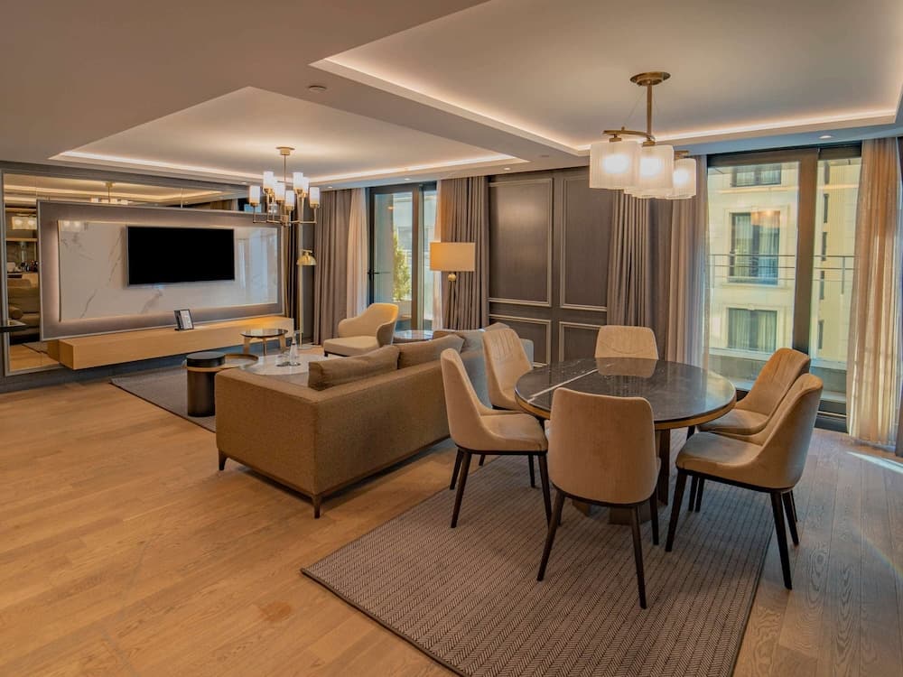 Sofitel Istanbul Taksim — 21