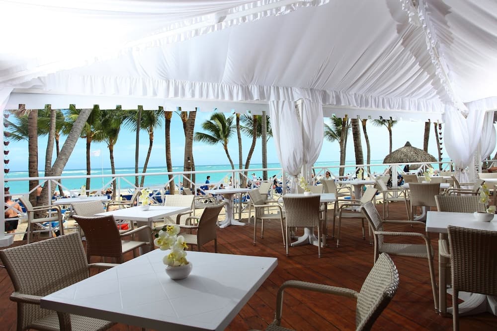 Bahia Principe Grand Bavaro - All Inclusive — 11