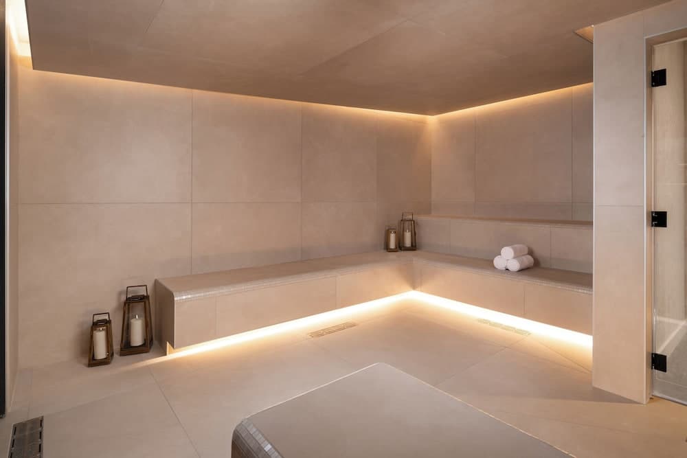 Gale Miami Hotel and Residences — 8