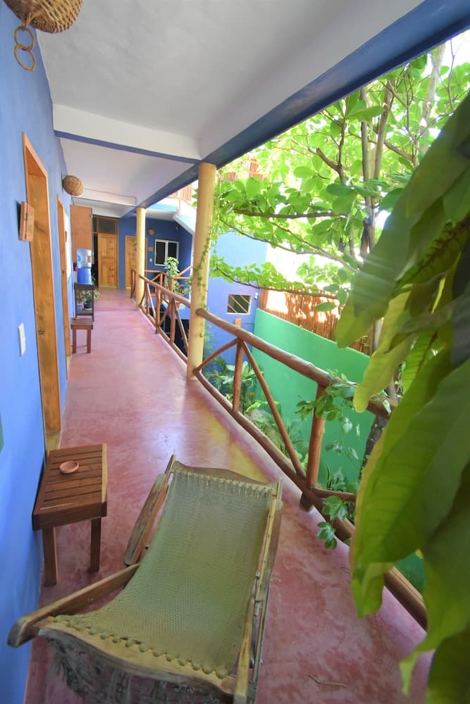 Casa Almendro — 3