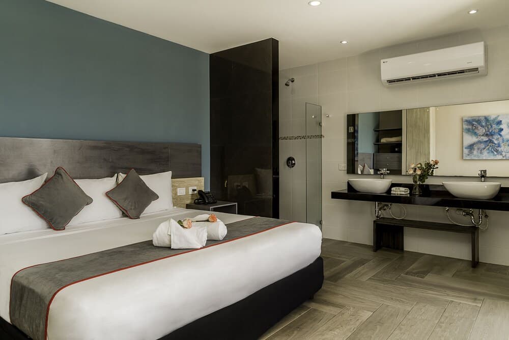 Illusion Xpress (Attraction Hotel Deluxe) — 5