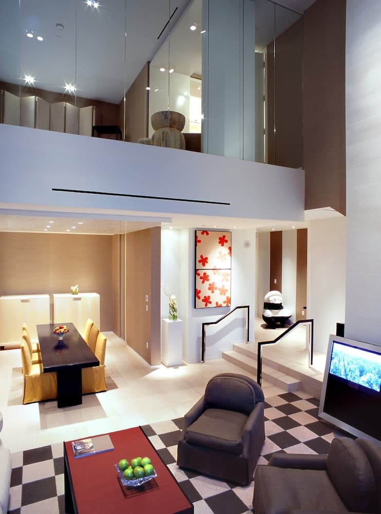 The SKYLOFTS at MGM Grand — 6