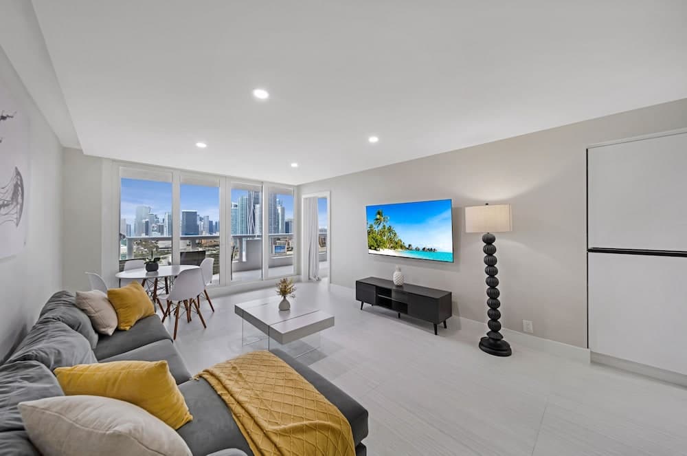 StayCozy Apartments at The Grand — 5