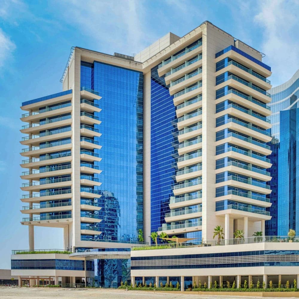 The First Collection Dubai Business Bay — 1