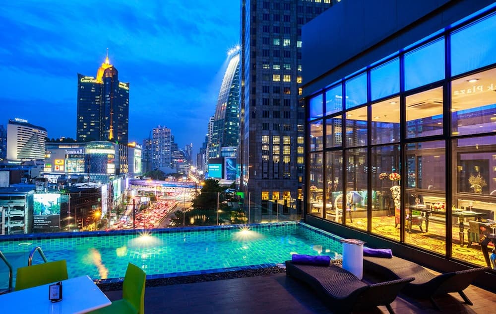 Hotel Clover Asoke — 1