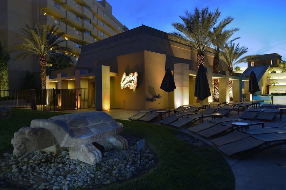 Hilton Vacation Club Cancun Resort Las Vegas — 10
