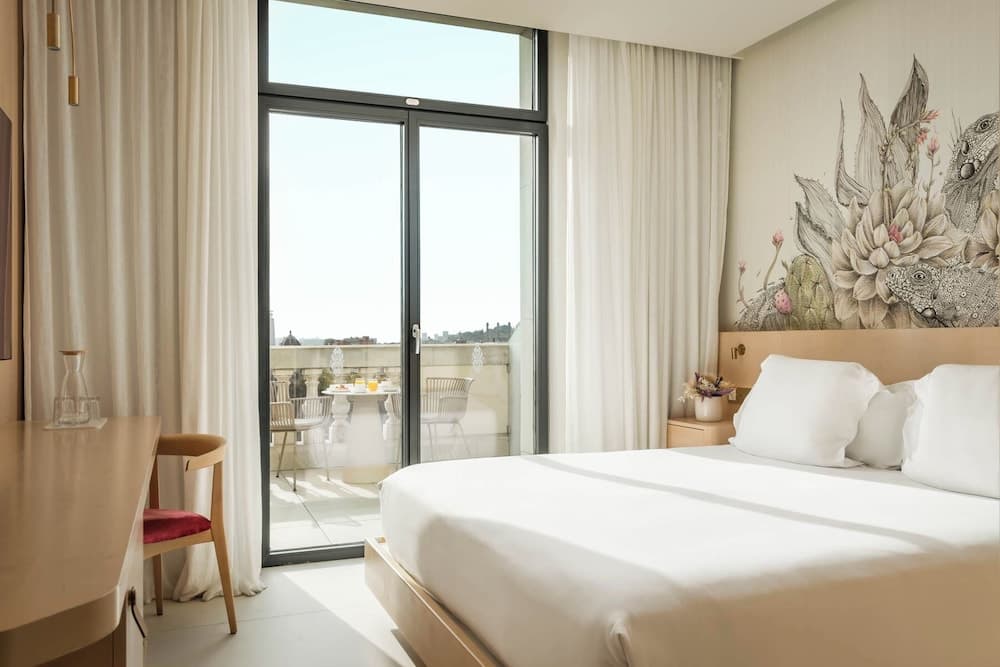 Bless Hotel Barcelona — 11