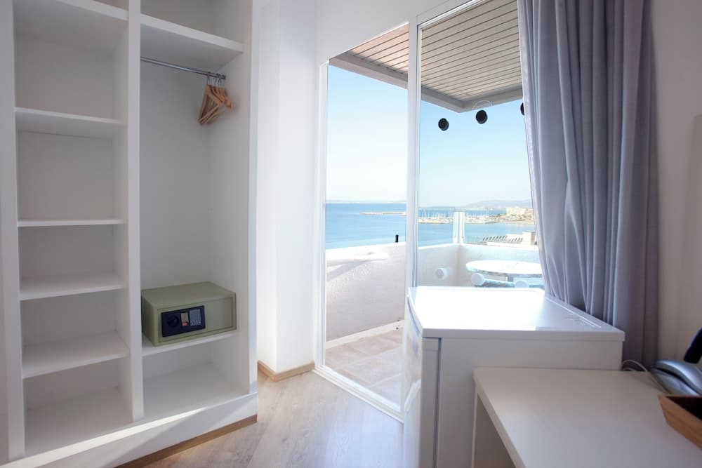 Palma Beach Hotel Adults Only — 3