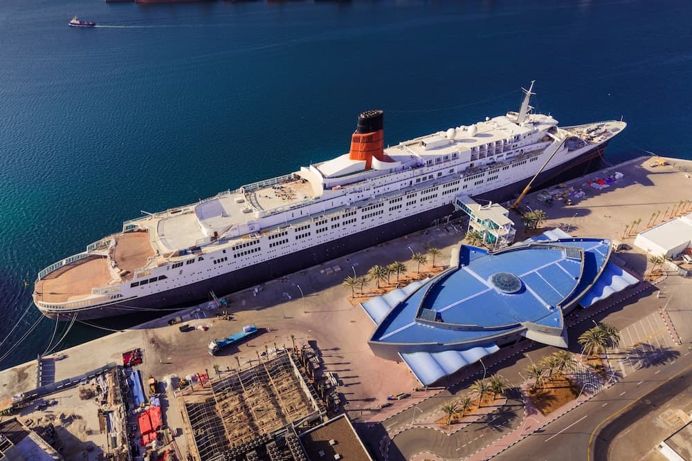 Hotel Queen Elizabeth 2 by Accor — 17