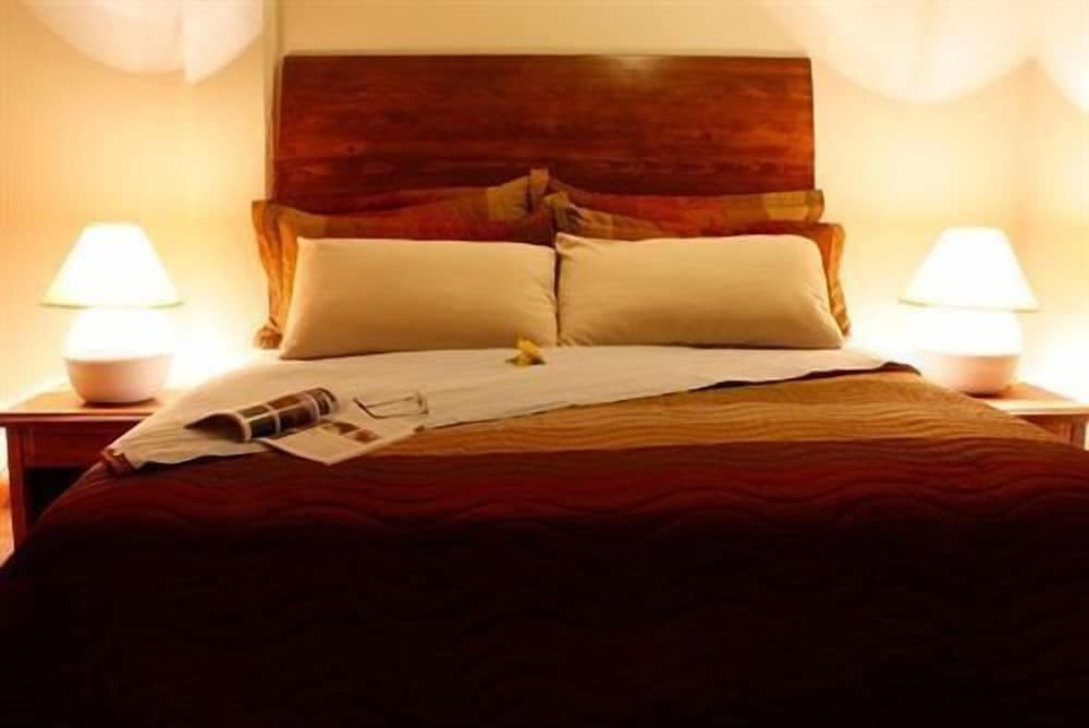 Cabo Cush Hotel — 5