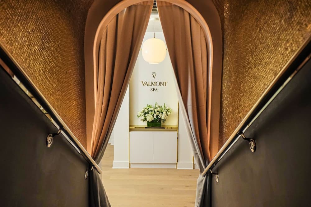 The Carlyle, A Rosewood Hotel — 23