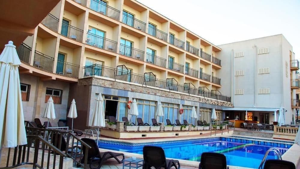 Hotel Iris — 7