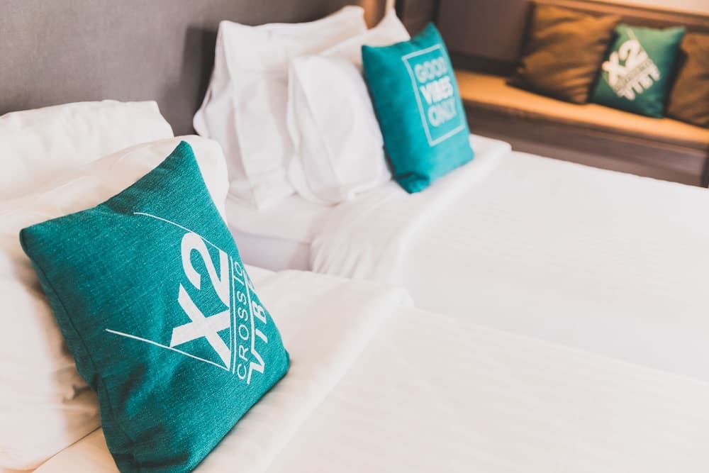 Cross Vibe Sukhumvit Hotel — 8