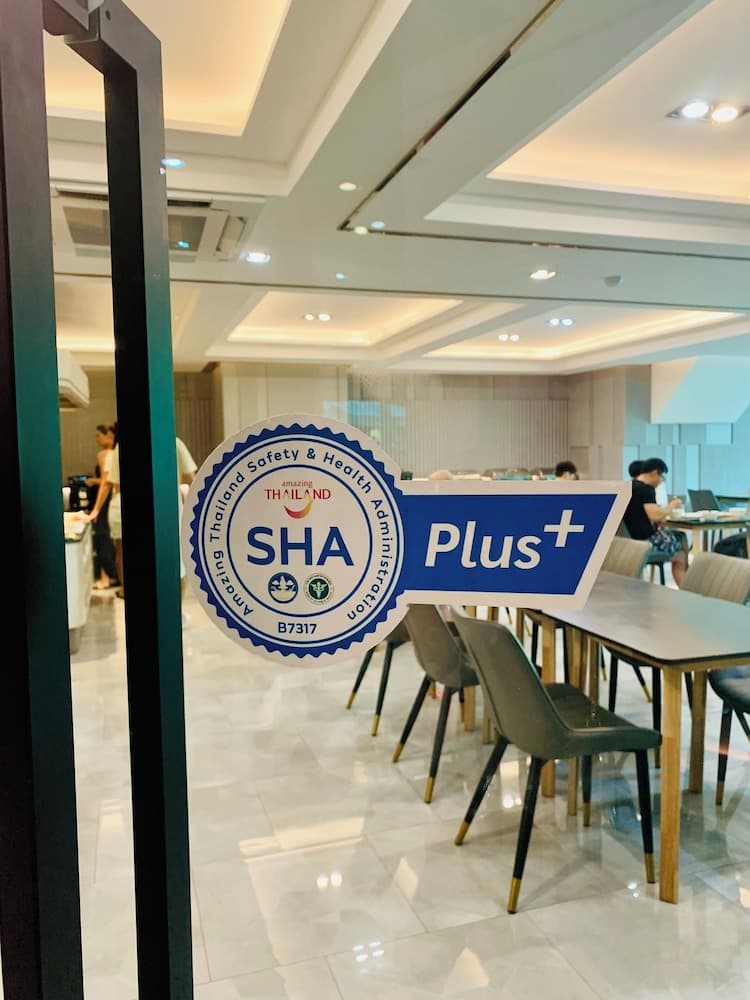 Thana Wisut Hotel — 8